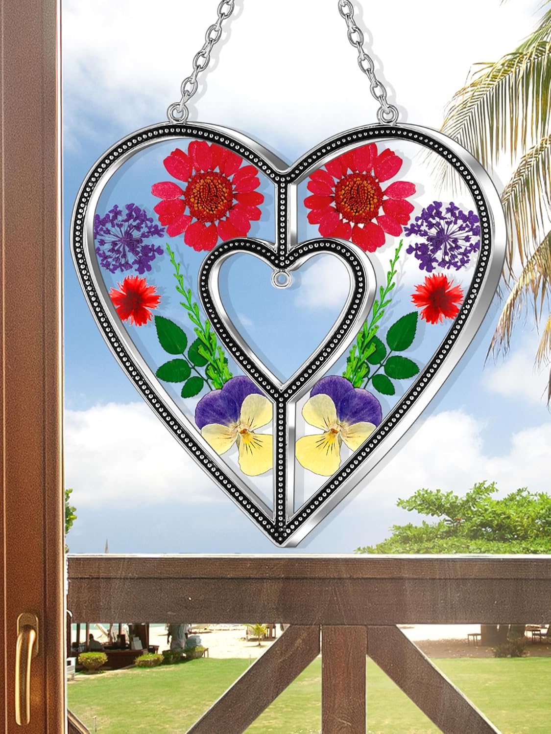 Heart-Shaped Suncatcher with Real Flowers – “Grandma” Hanging Gift Ornament
