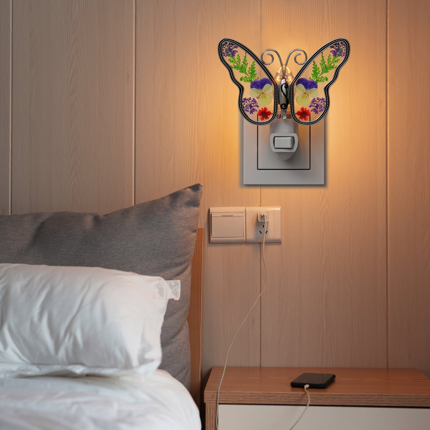 Pressed Flower Butterfly Night Light – Nature-Inspired Decorative Gift